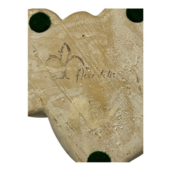 Bunnies snuggled together Easter-Year of the rabbit patio garden nursery gift 5” - Picture 5 of 7